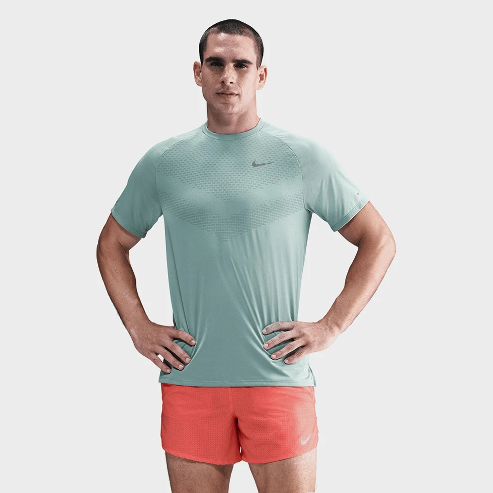Stride
Dri-FIT ADV  Men's T-Shirt