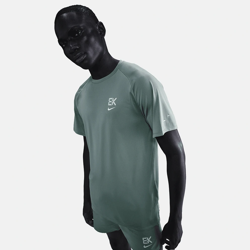 Dri-FIT ADV Keep Charging Kipchoge Men's T-Shirt