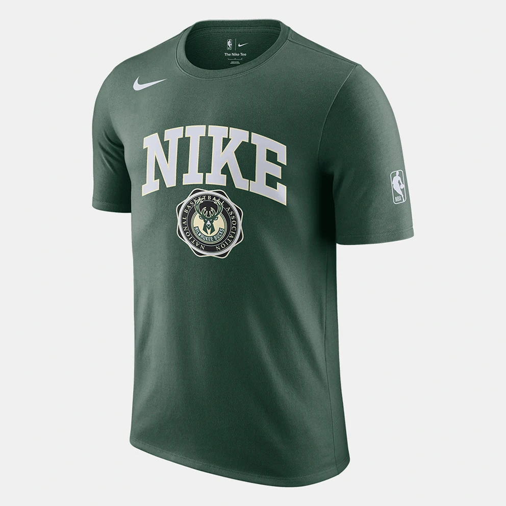 Milwaukee Bucks Essential Men's T-Shirt