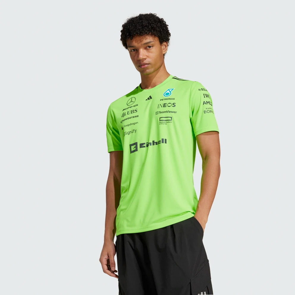 Mercedes - Amg Petronas Formula One Team Set Up Men’s T-Shirt