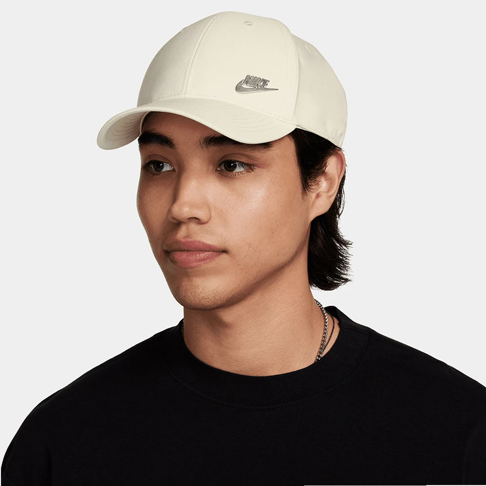 Dri-FIT Club
Structured Metal Logo Series Hat