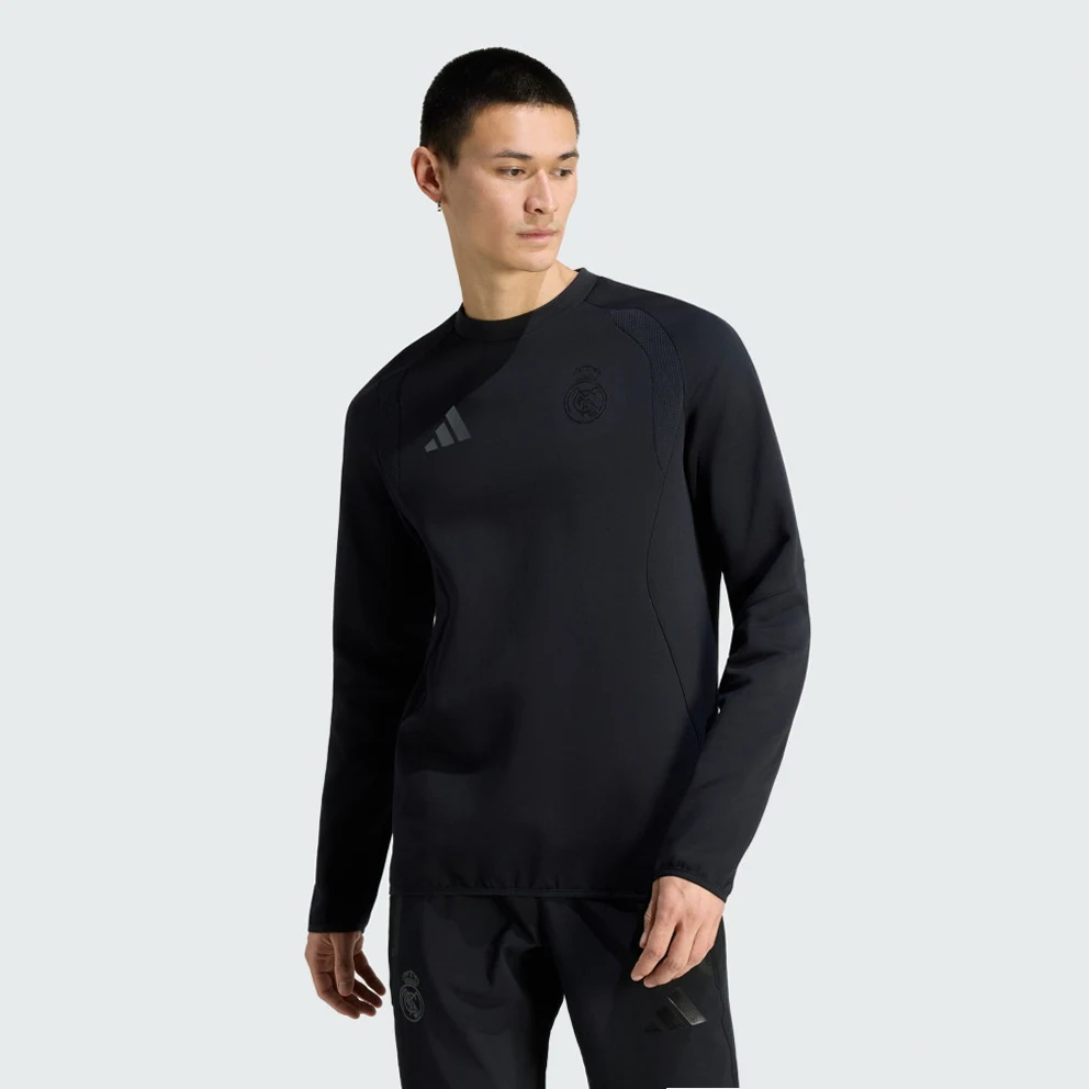 M Real Madrid Tiro Travel Crew Sweatshirt