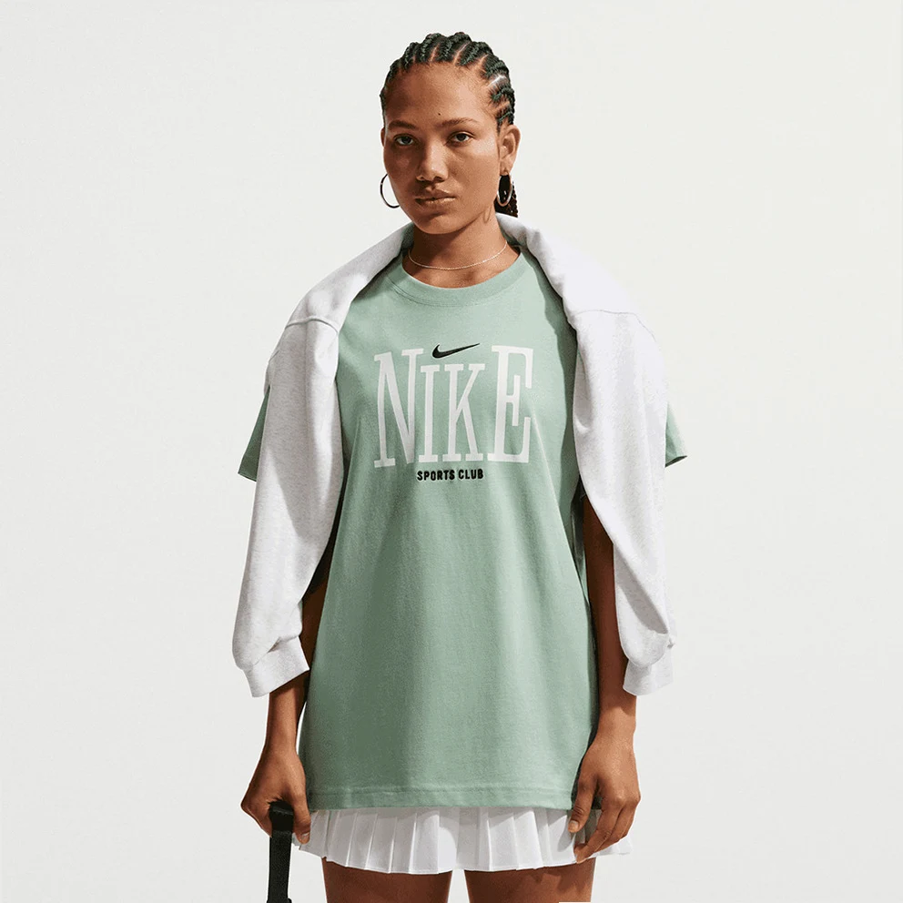 Sportswear Classic Women's T-Shirt