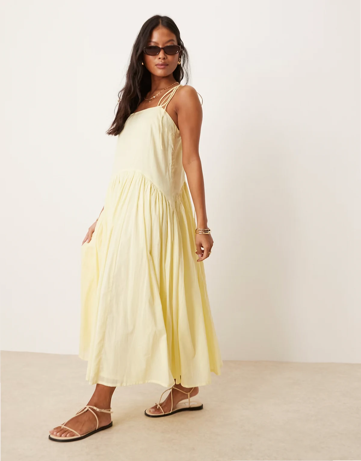 ASOS DESIGN Petite – Maxikleid in Zitronengelb mit tiefer Taille