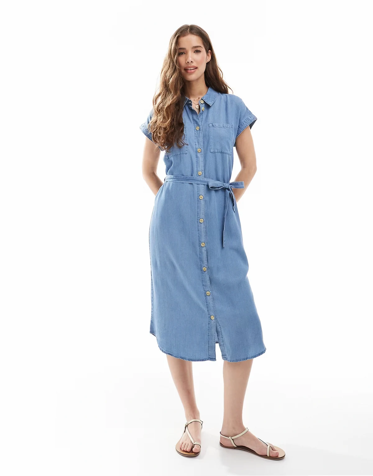 – Leichtes Midi-Hemdblusenkleid aus Denim in Mittelblau