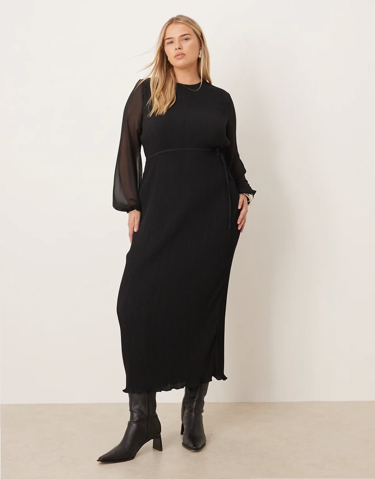 sheer sleeve plisse midaxi dress in black