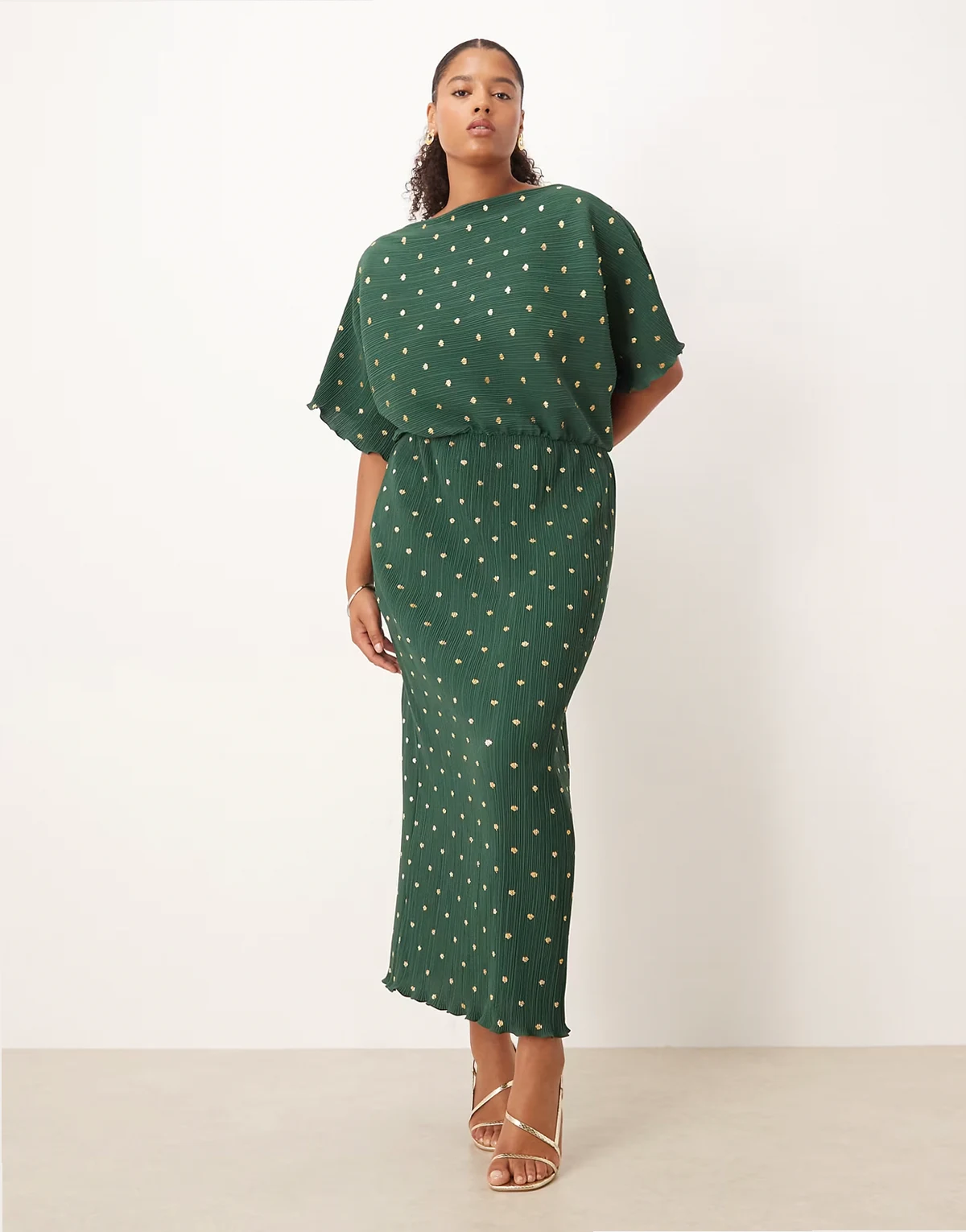 Tilly metallic plisse off shoulder maxi dress in bottle green