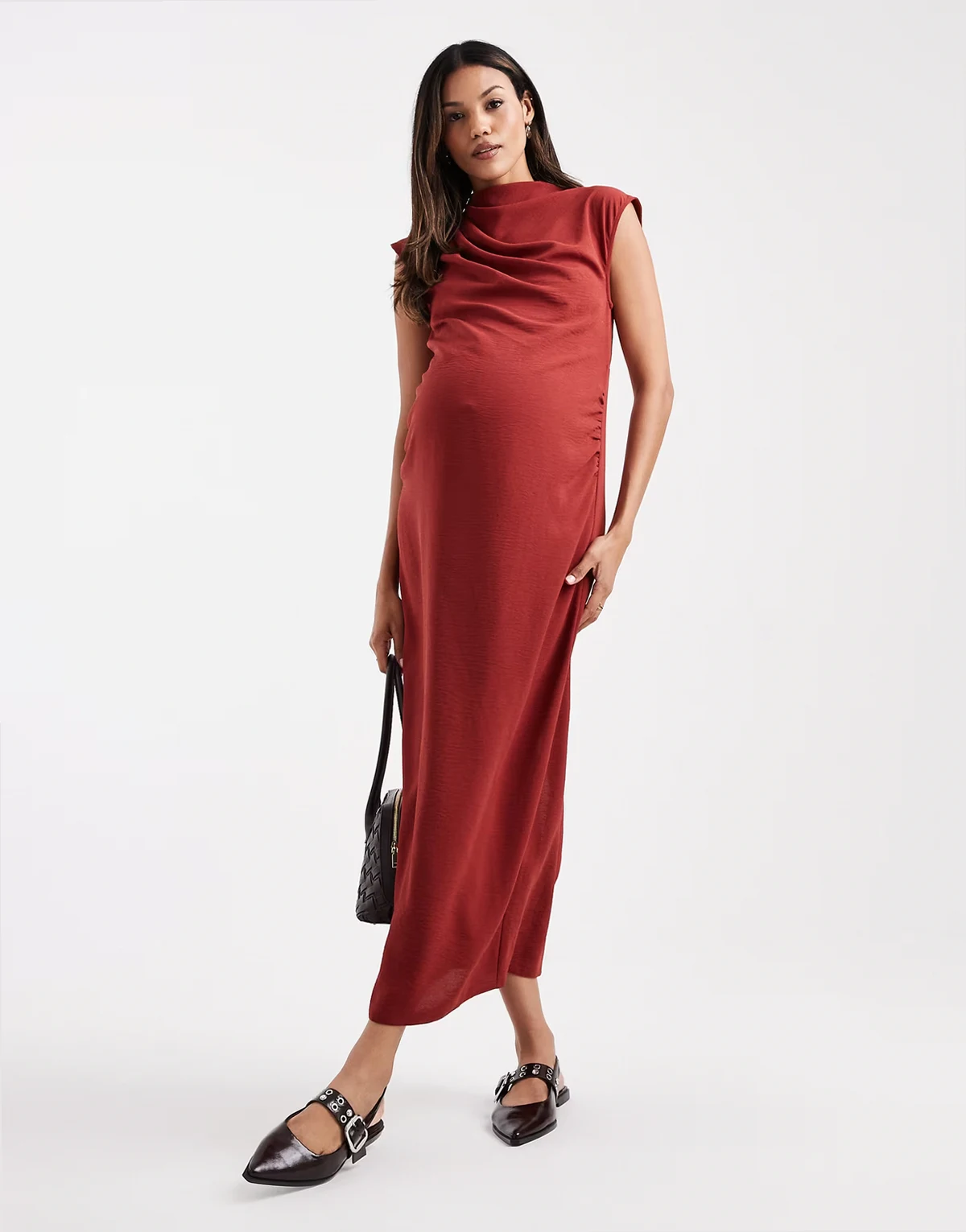 ASOS DESIGN Maternity – Rdzawa sukienka midi bez rękawów z zabudowanym dekoltem i drapowaniem