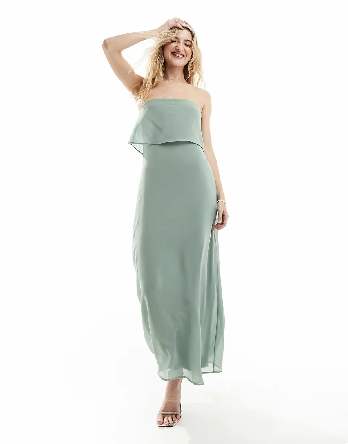 – Brautjungfernmode – Maxikleid in Salbeigrün mit Bandeau-Ausschnitt und Trägern