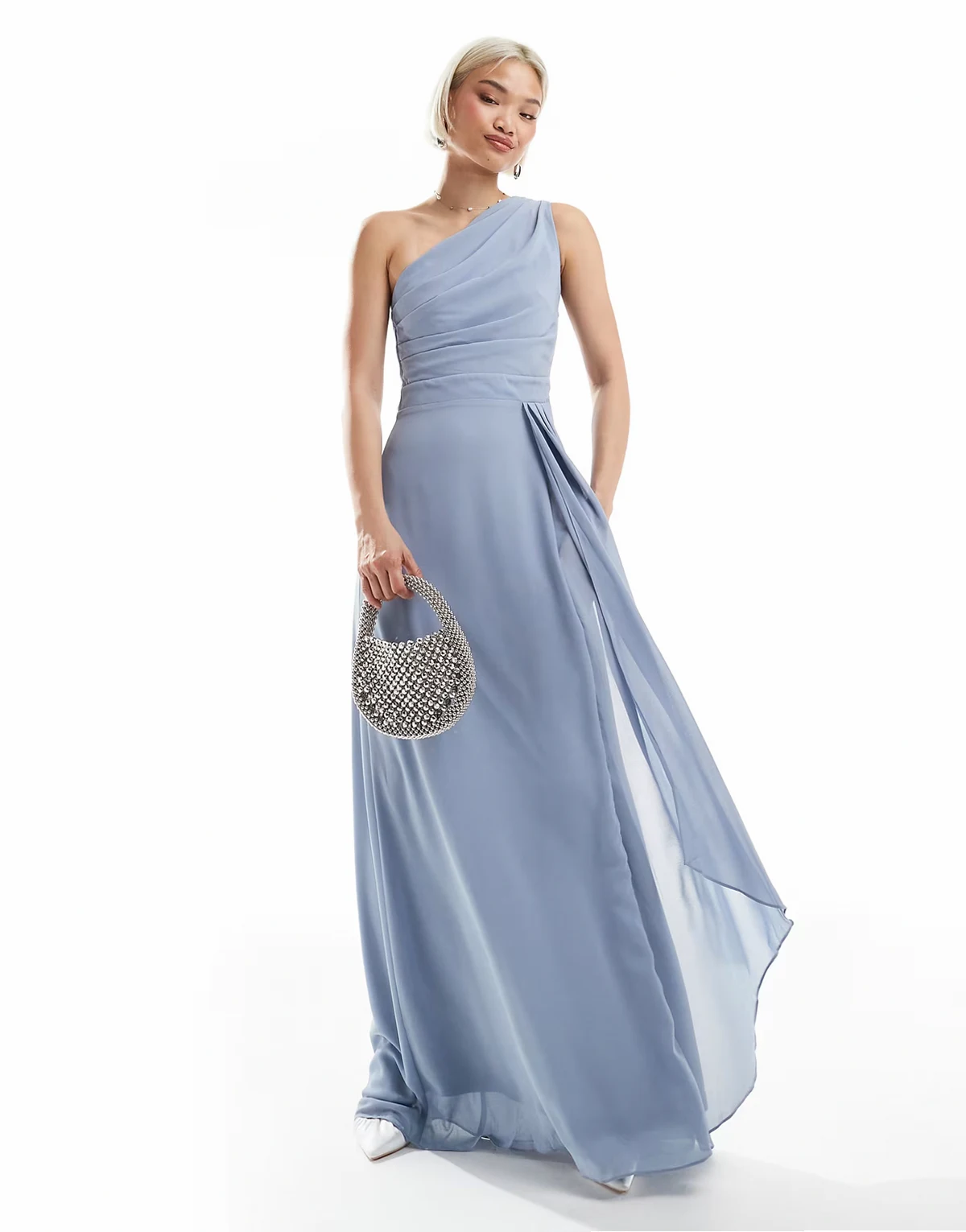 Bridesmaid – Szaroniebieska szyfonowa sukienka maxi z kopertową spódnicą dla druhny