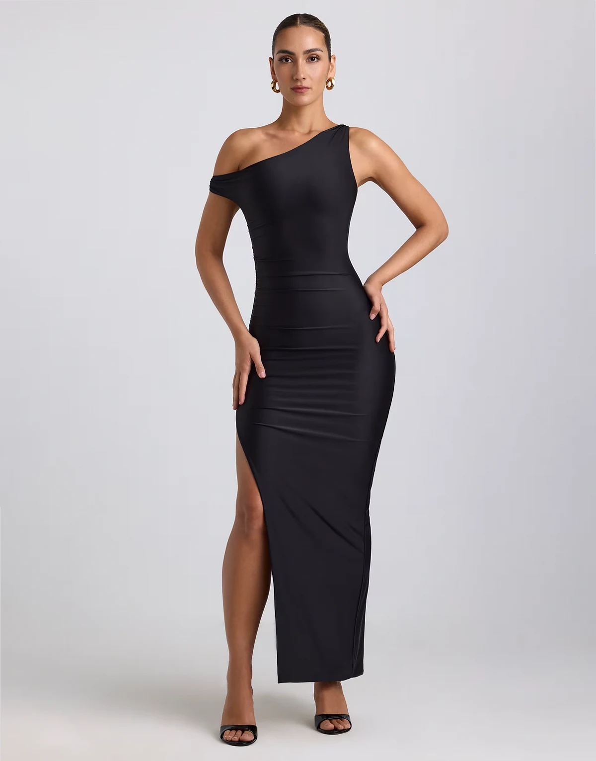 Akeeva asymmetric shoulders midaxi dress with thigh slit in black