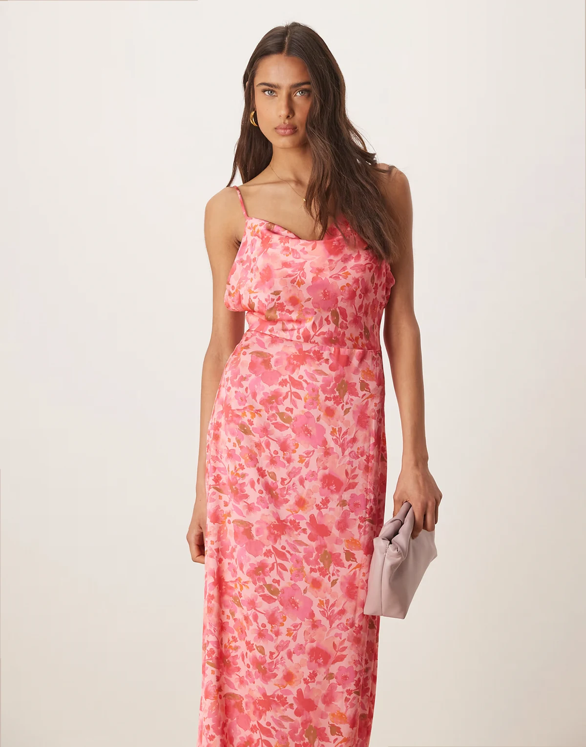 – Camisole-Maxikleid aus Satin in Rosa mit Blumenprint