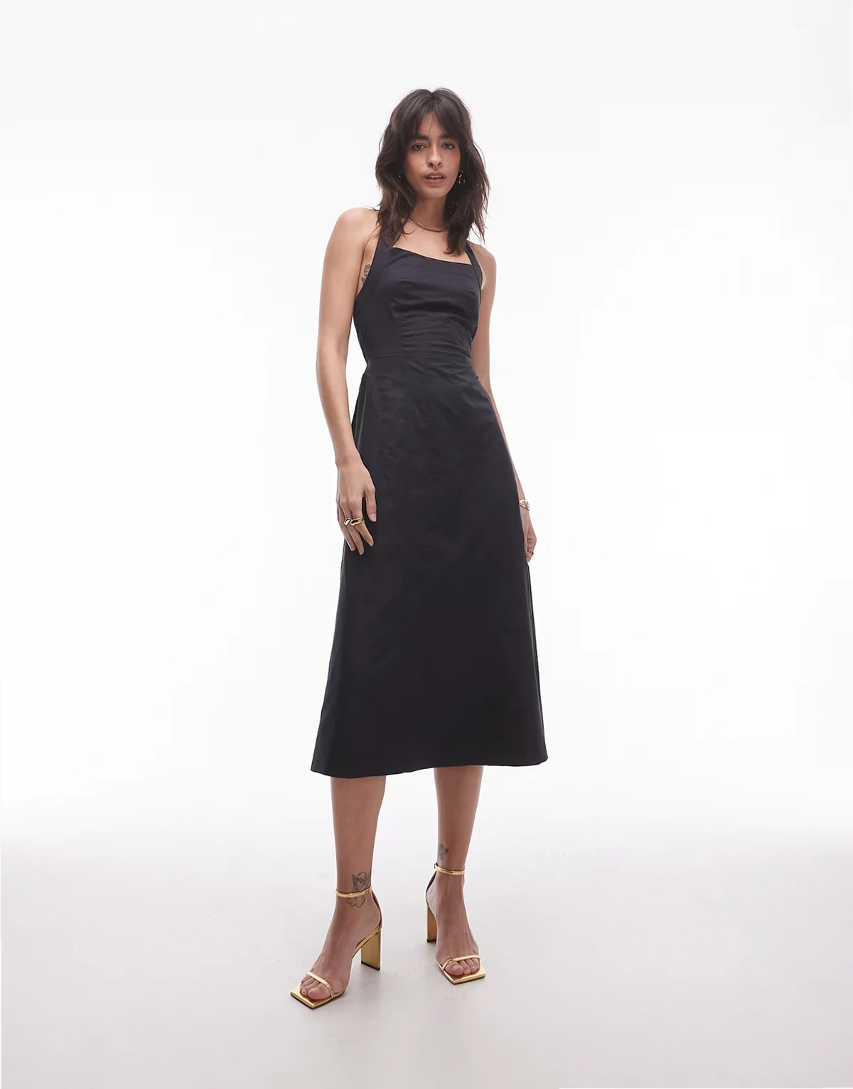 – Midaxi-Kleid in Schwarz mit Neckholder