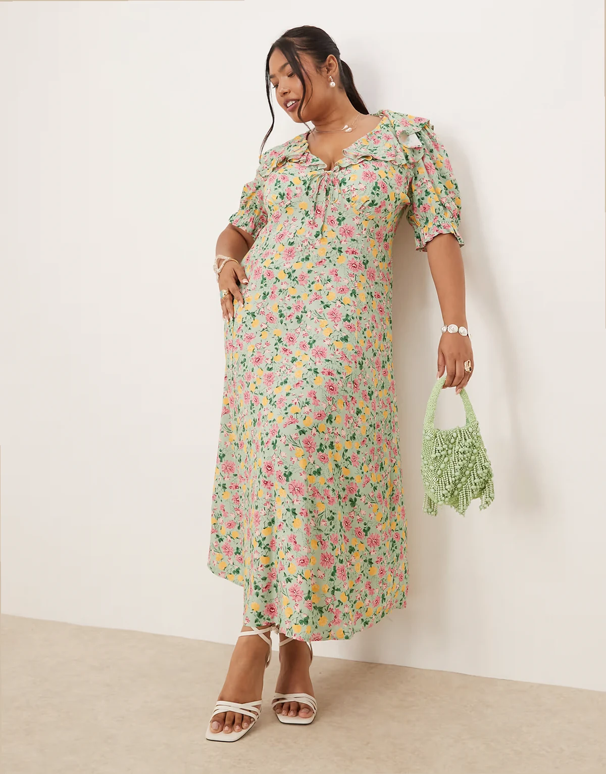 – Caitlin – Midikleid mit Puffärmeln, Rüschen und Vintage-Blumenmuster