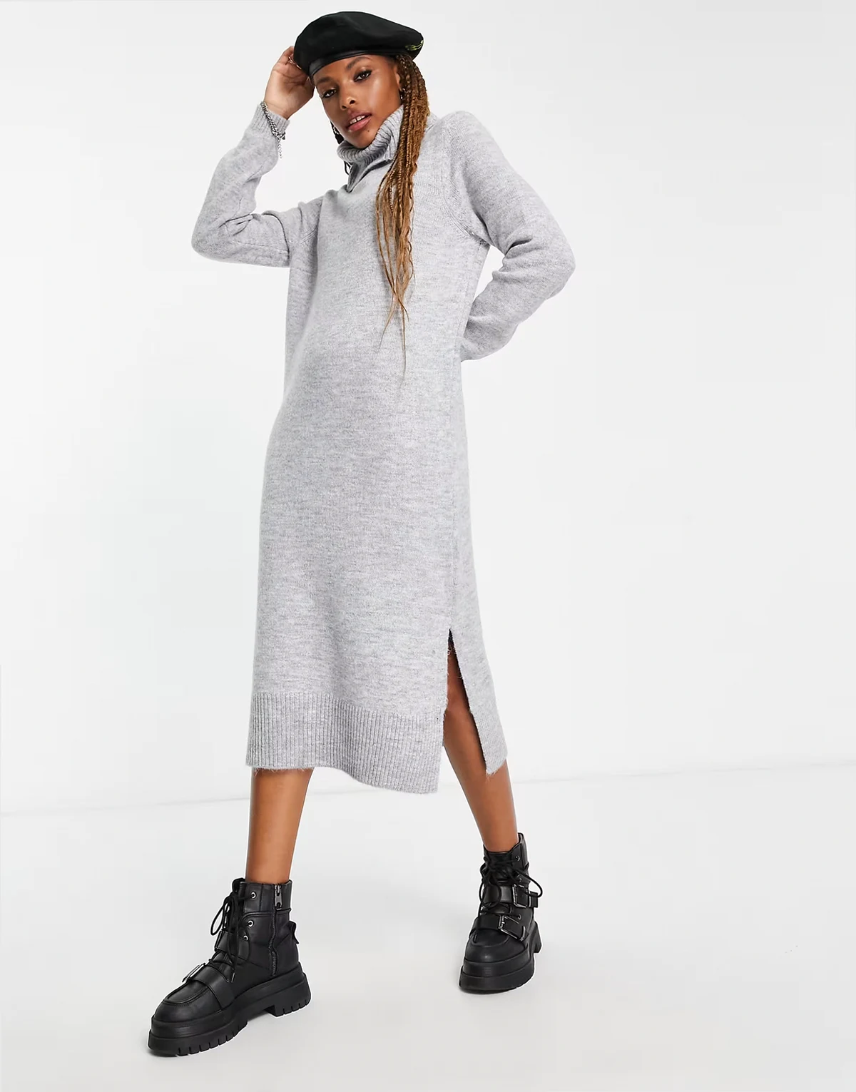– Midi-Pulloverkleid in Hellgrau mit Rollkragen