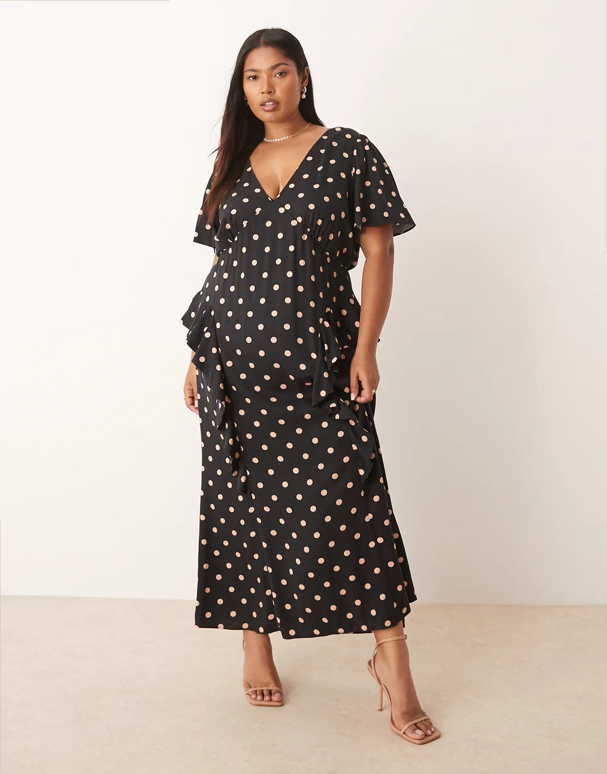 Lyndsey ruffle detail midi dress in black/dot