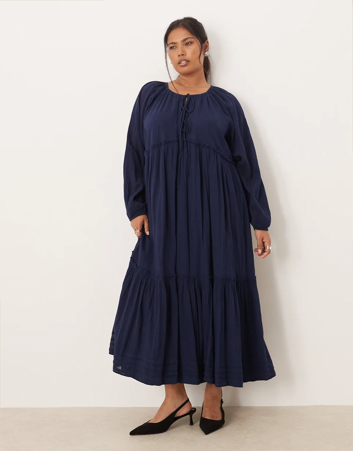 – Adley – Boho-Midikleid in Marineblau