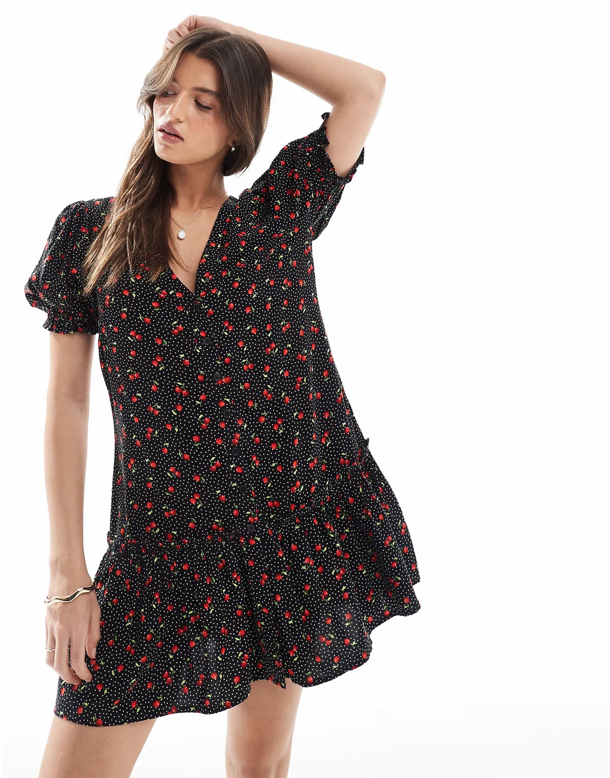 – Hängerkleid in Schwarz mit Kirschprint