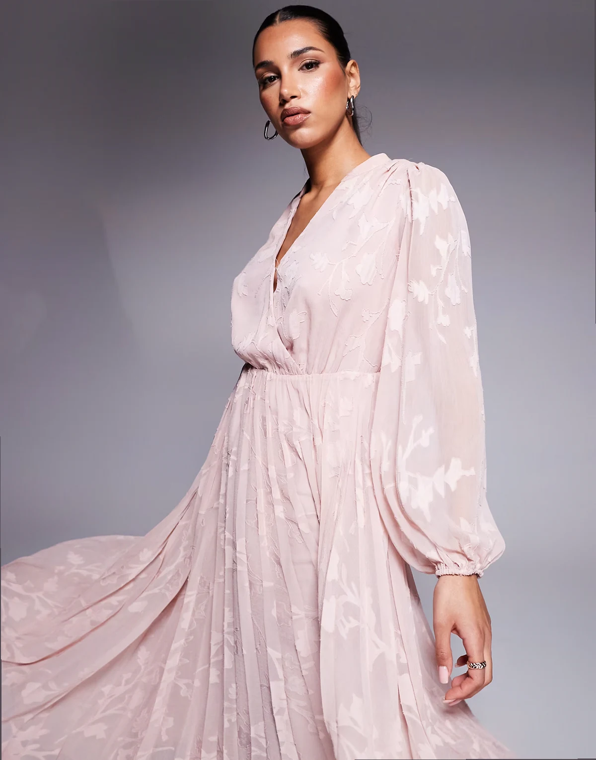 belted textured maxi dress in pink