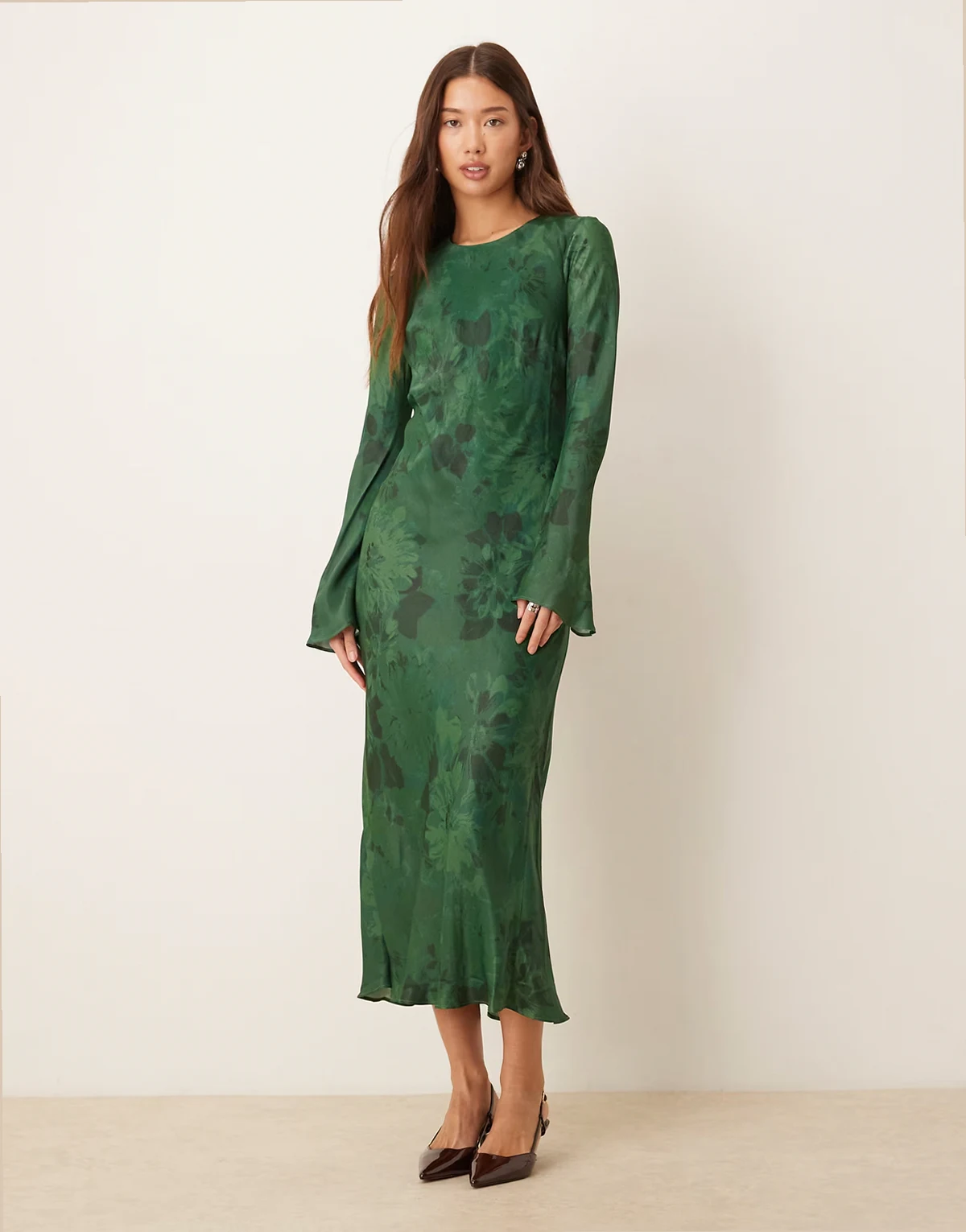 Clarissa jacquard floral bell sleeve midi dress in dark green