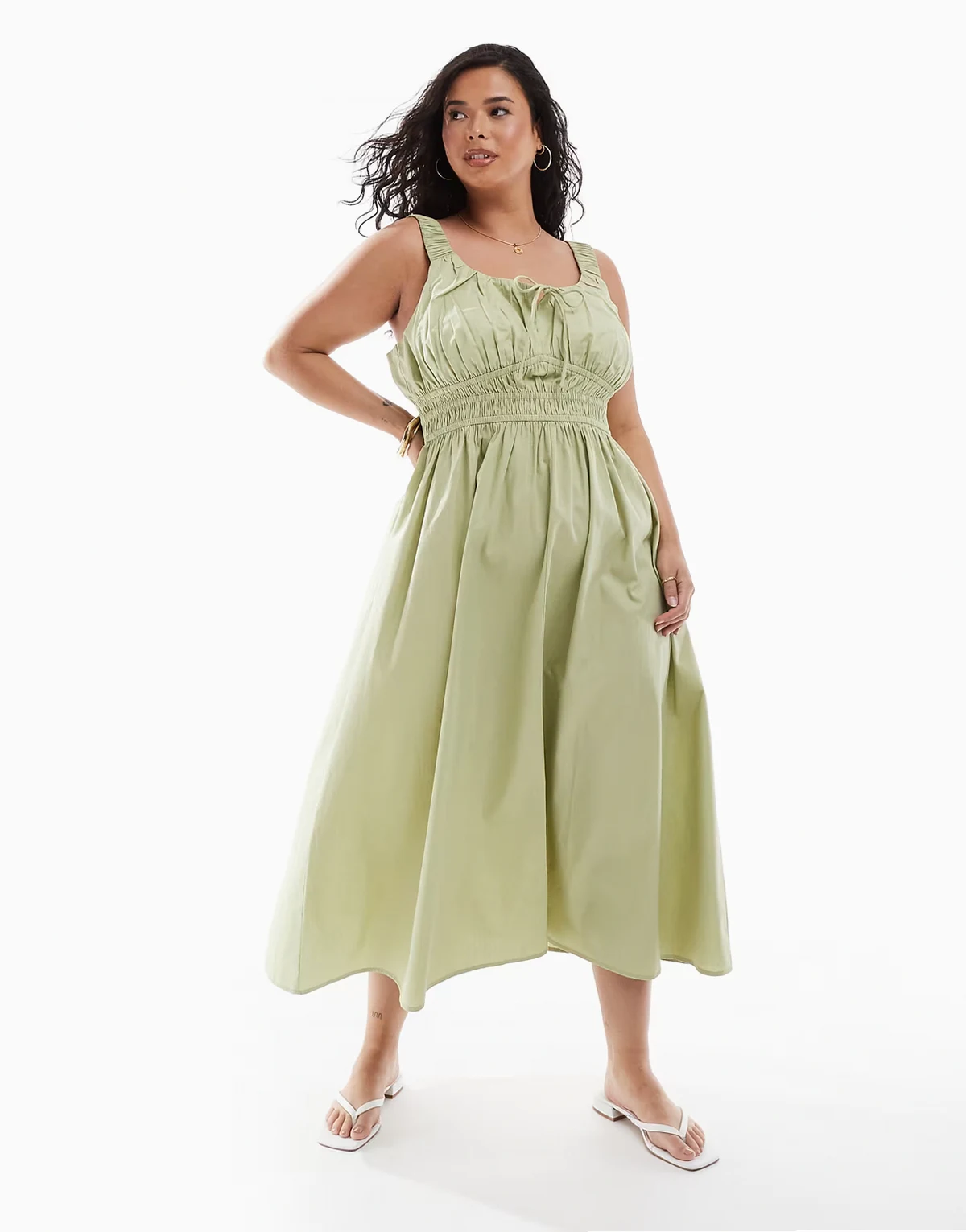 ASOS DESIGN Curve – Szałwiowa sukienka midi na szerokich ramiączkach z ozdobną talią