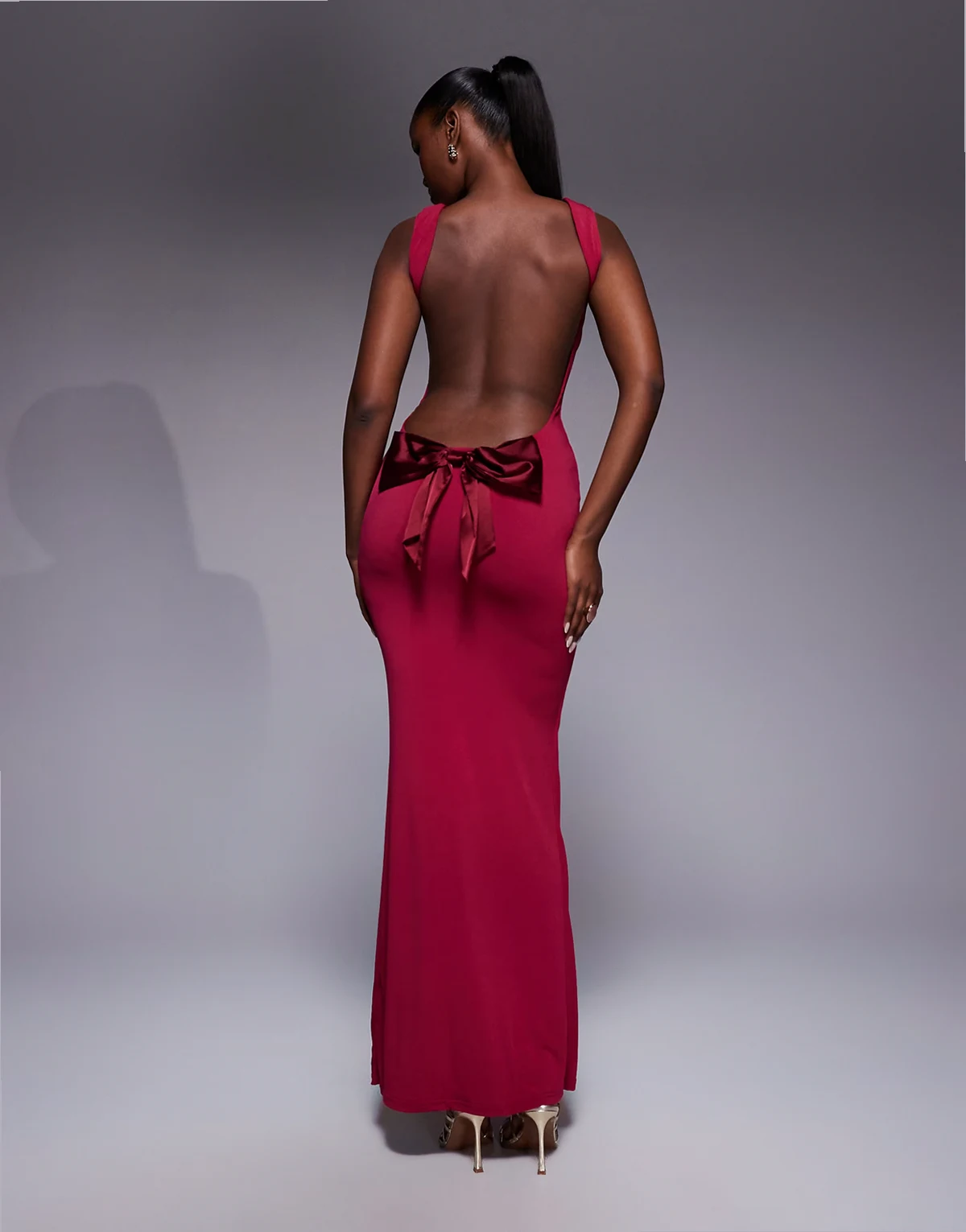 Zita square neck open scoop back satin bow detail maxi dress in berry red