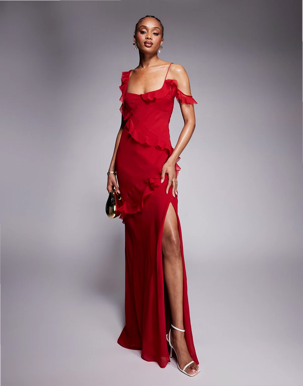ASOS DESIGN Tall – Maxikleid in Rot mit ungesäumten Kanten, Rüschen und Rückenschnürung