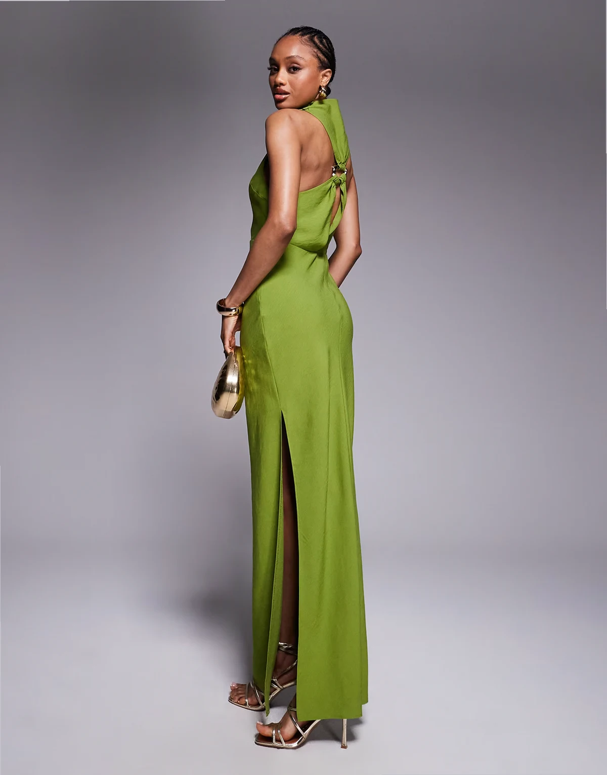 ASOS DESIGN Tall – Hochgeschlossenes Maxikleid in Grün mit Metalldetail