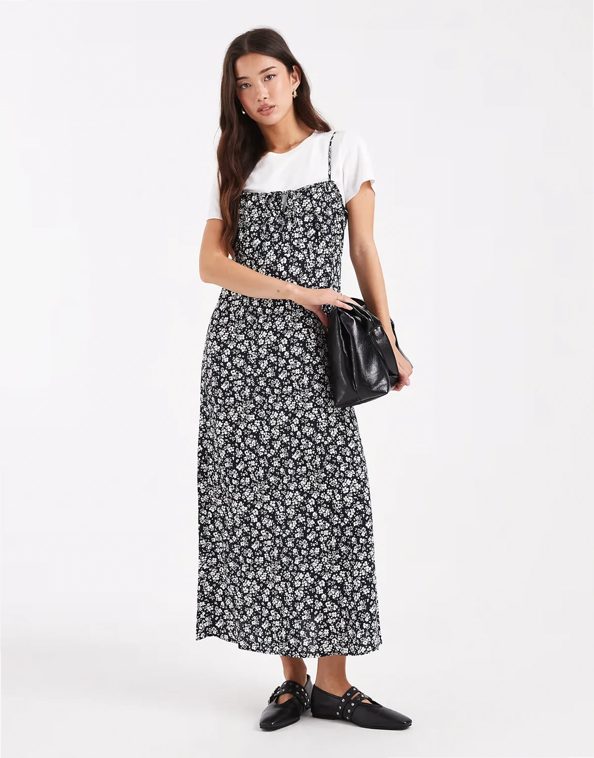 – Midikleid mit Blümchenprint und Trägern