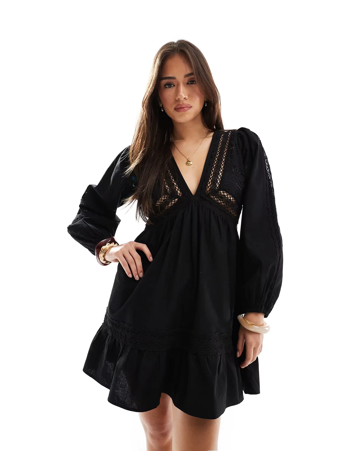 – Minikleid mit Lochmuster