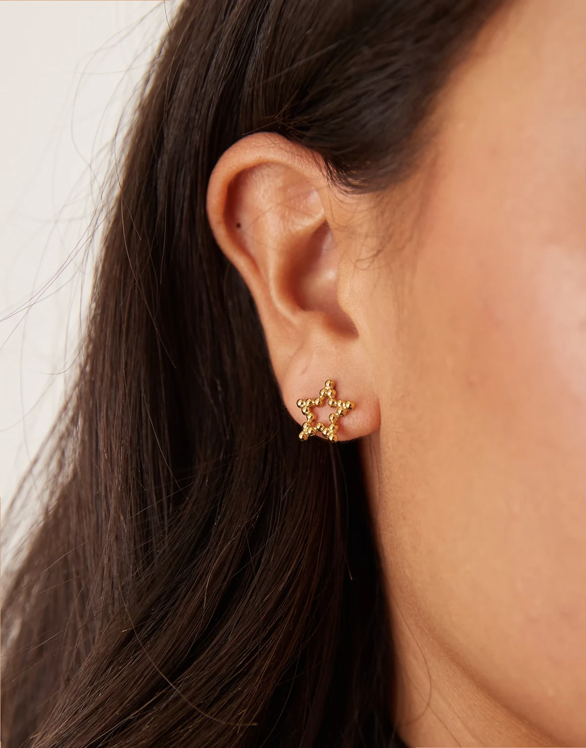 Star stud earrings in 18K gold plated