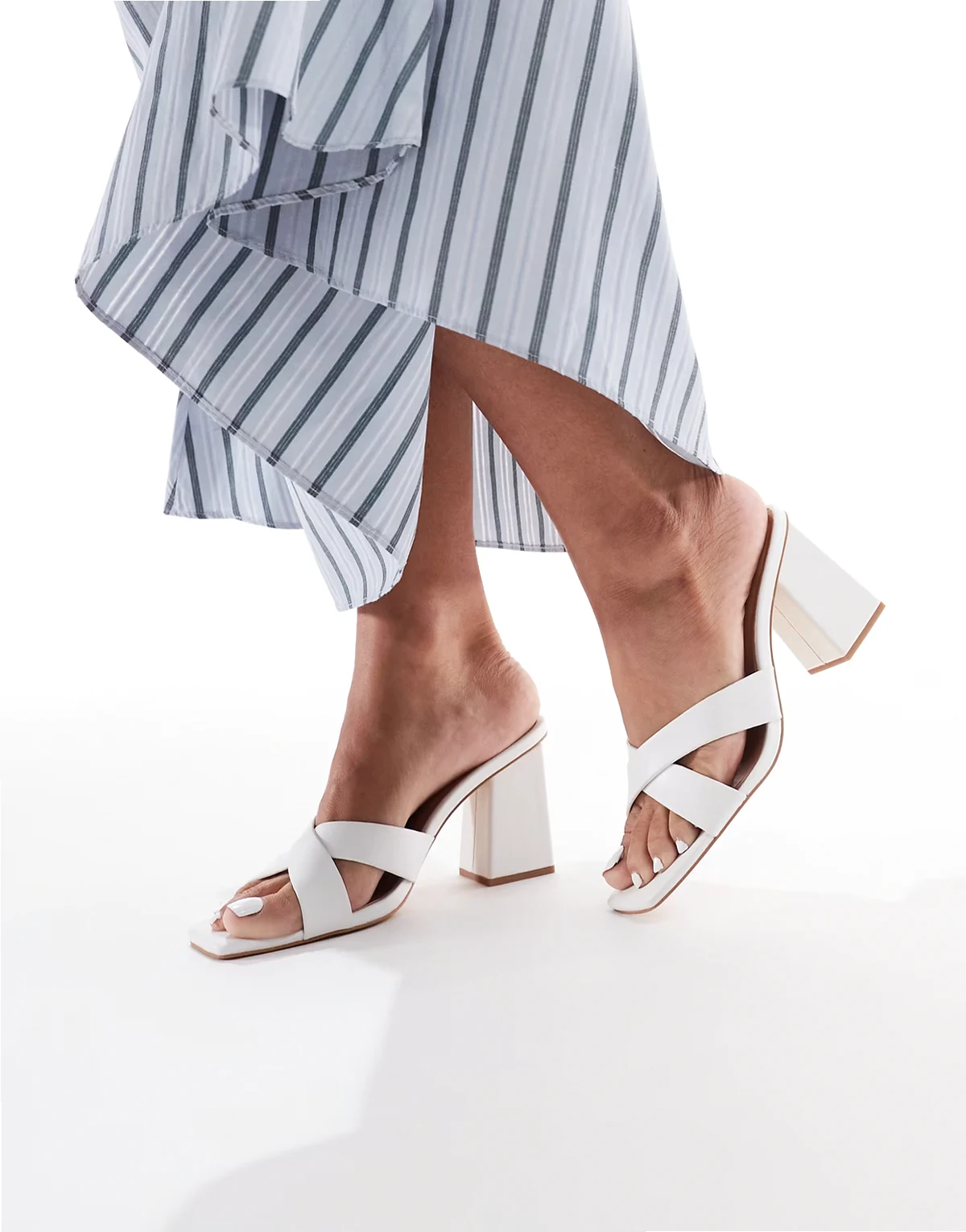 crossover detail mules with high heel in white