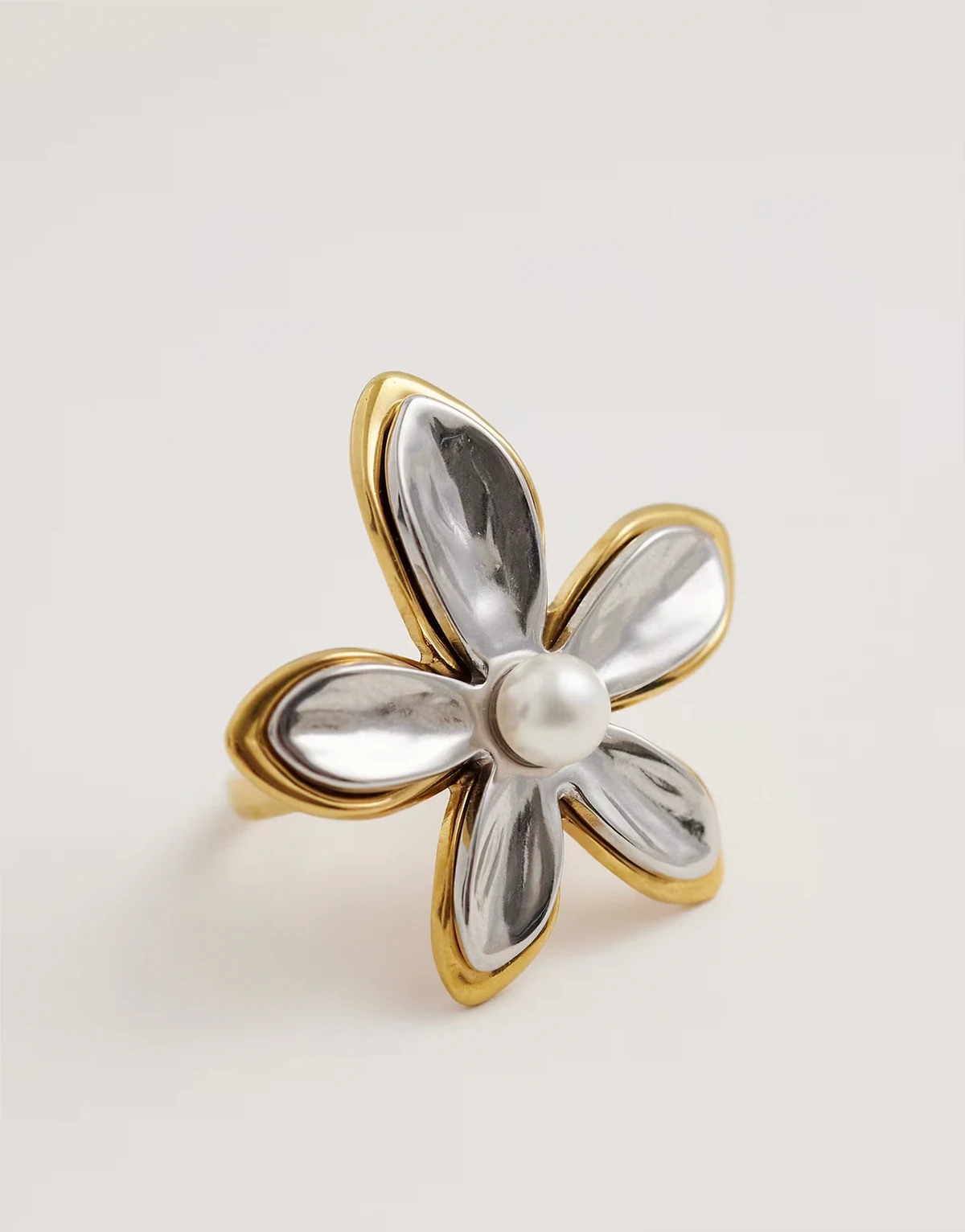 – Exclusive – Verstellbarer Blumenring aus Edelstahl in Silber und Gold mit 18-Karat-Vergoldung