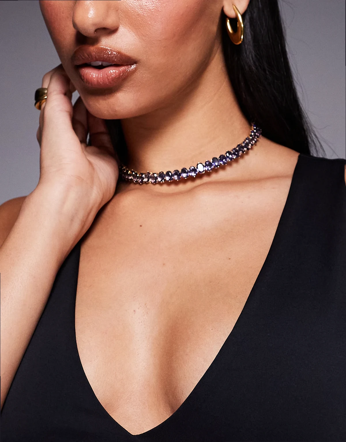 choker necklace with faux purple sparkly crystal detailing in gold tone