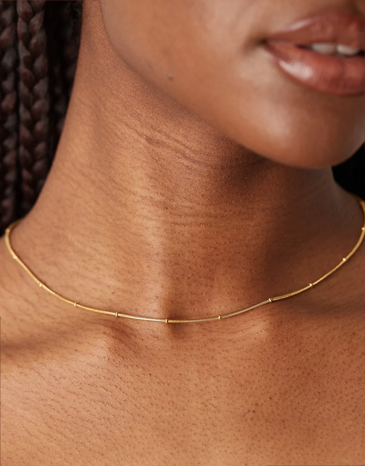 – Zarte Halskette aus 18 Karat vergoldetem Edelstahl