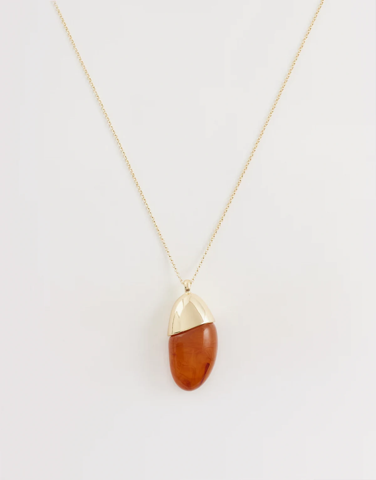 resin pendent necklace in gold