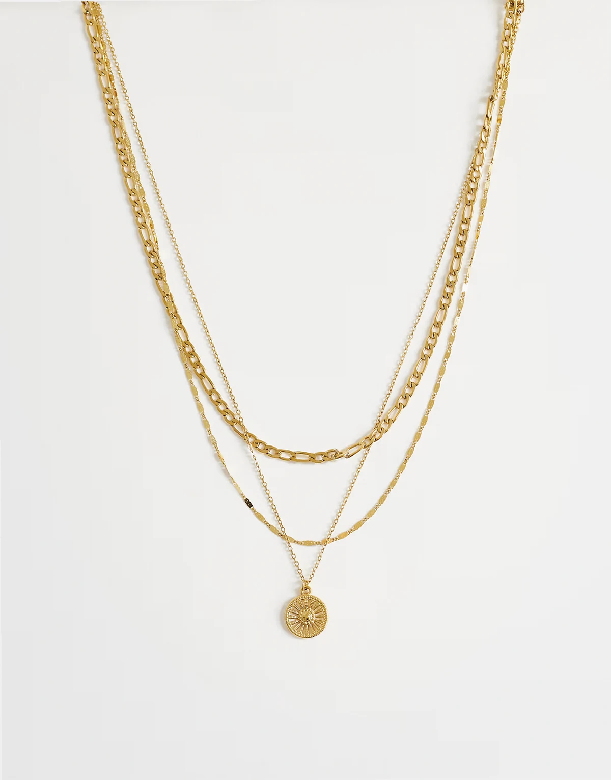 – Nyle – Mehrreihige Halskette aus Edelstahl in Goldoptik mit Anhängern