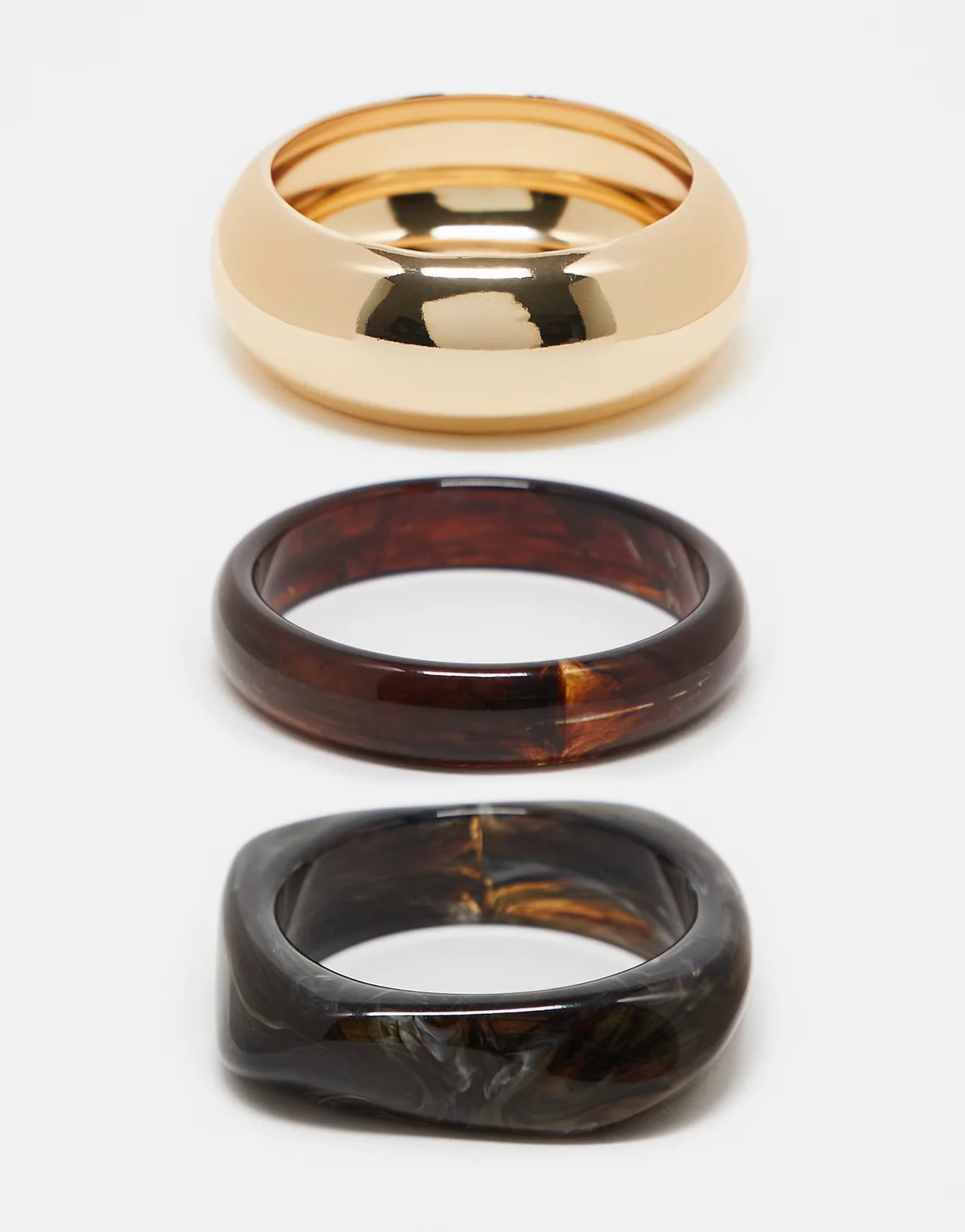 – Limited Edition – Zestaw 3 bransoletek z różnokolorowego tworzywa z metalicznym wykończeniem