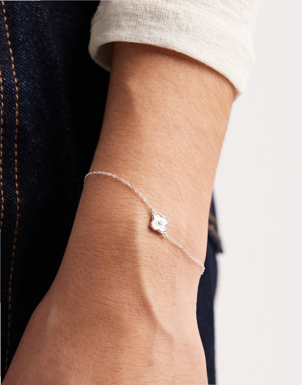 – Armband aus 925er Sterlingsilber mit Kleeblattanhänger