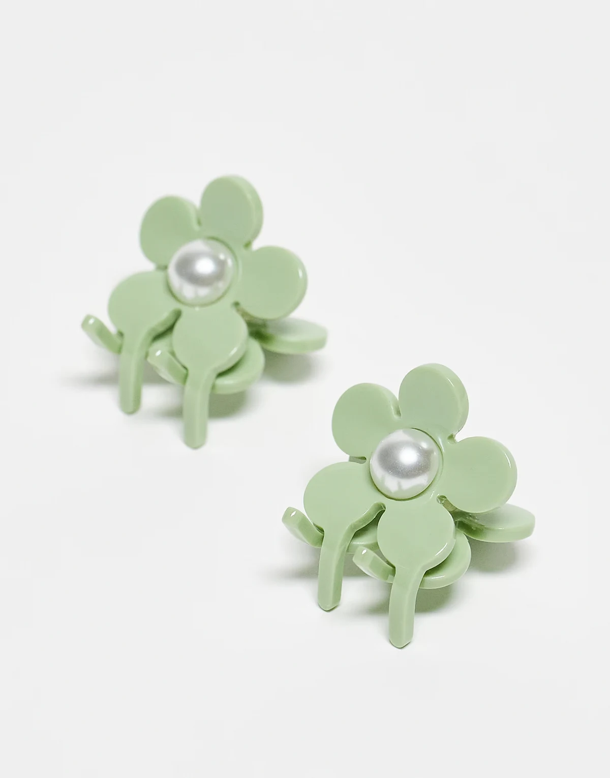 Eva flower pearly mini hair clips in green