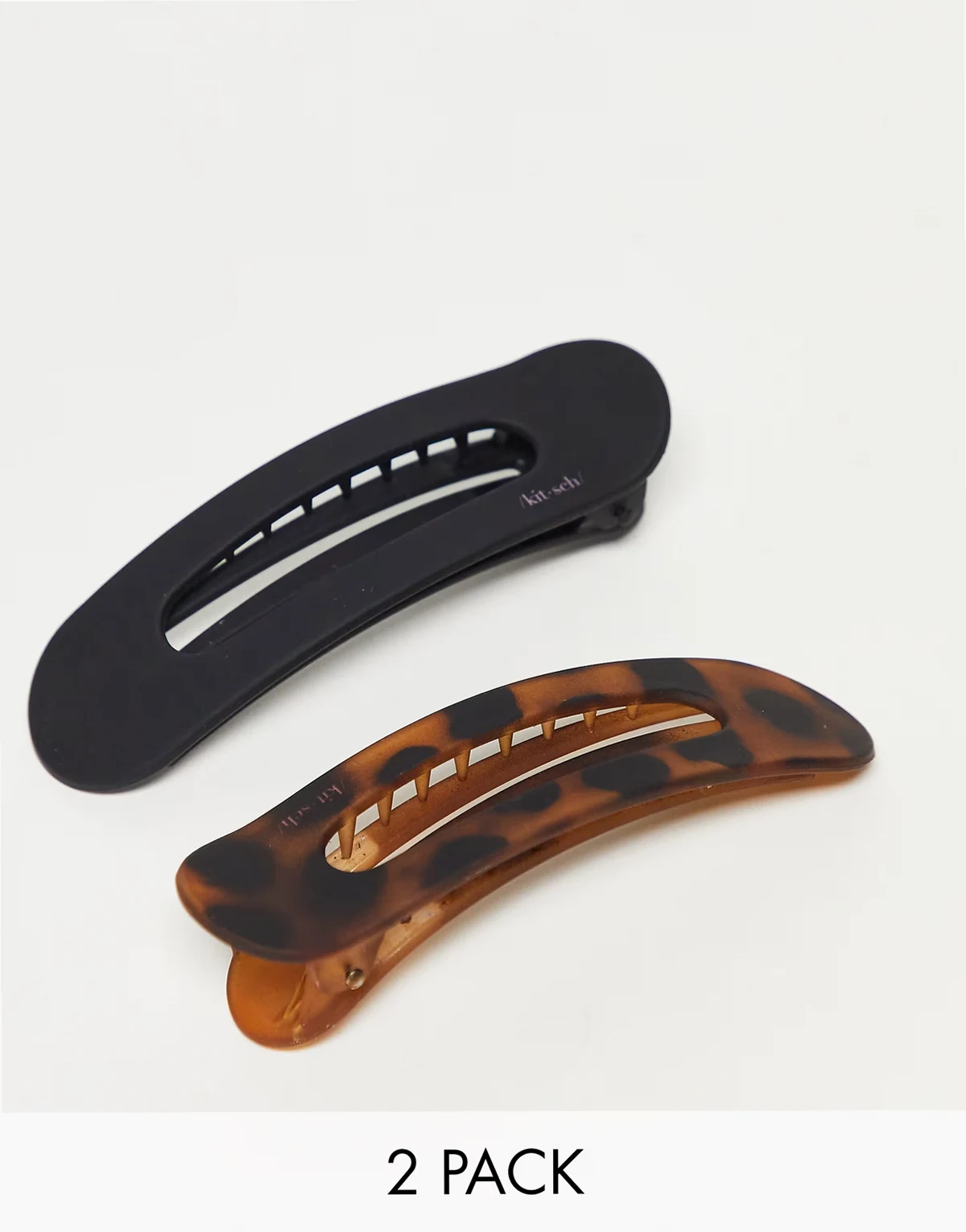 – Zestaw 2 długich klamer do włosów w kolorach czarnym i szylkretowym