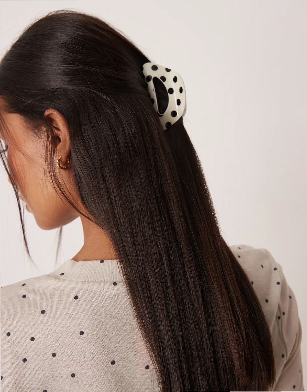 cloud medium size polka dot hair claw clip in black and white