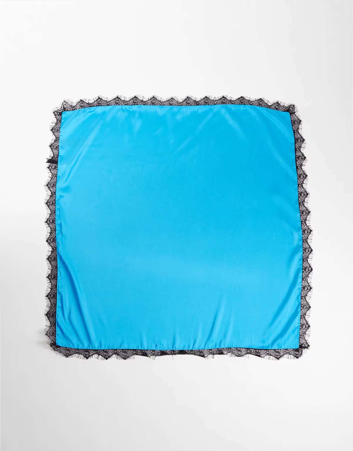 medium headscarf with lace trim in blue