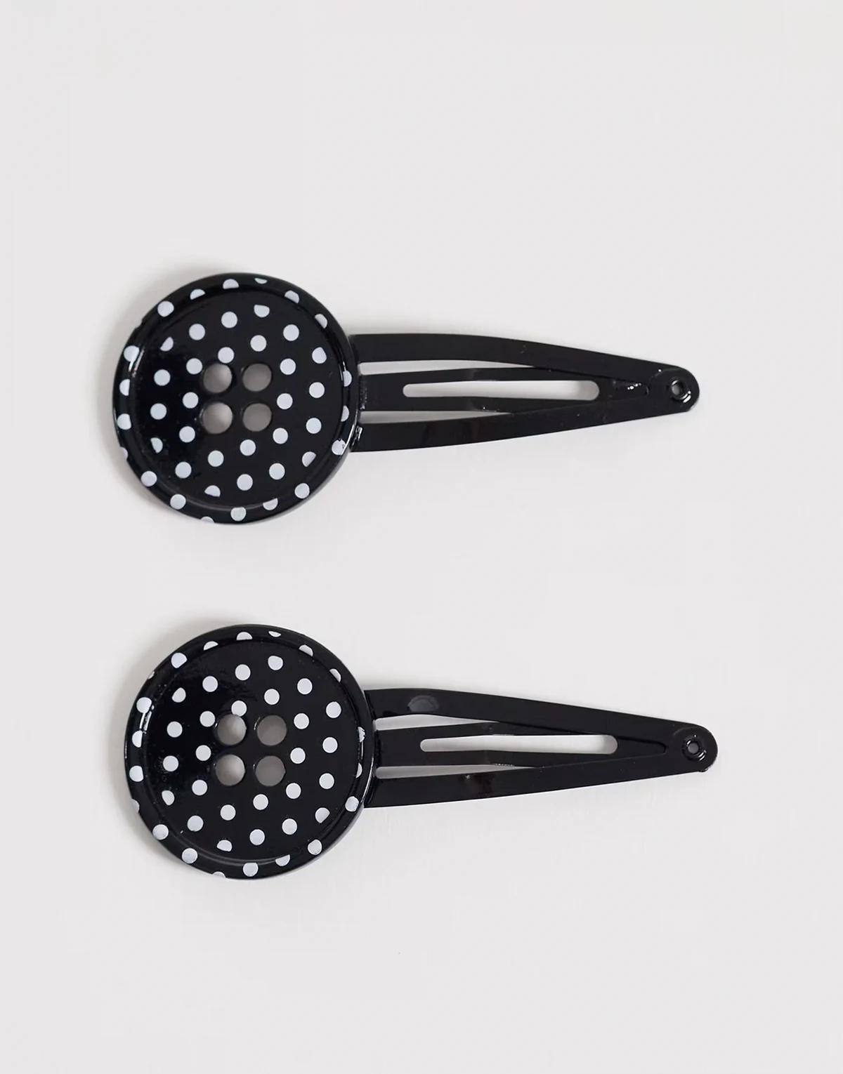2 pack polka dot button snap clips