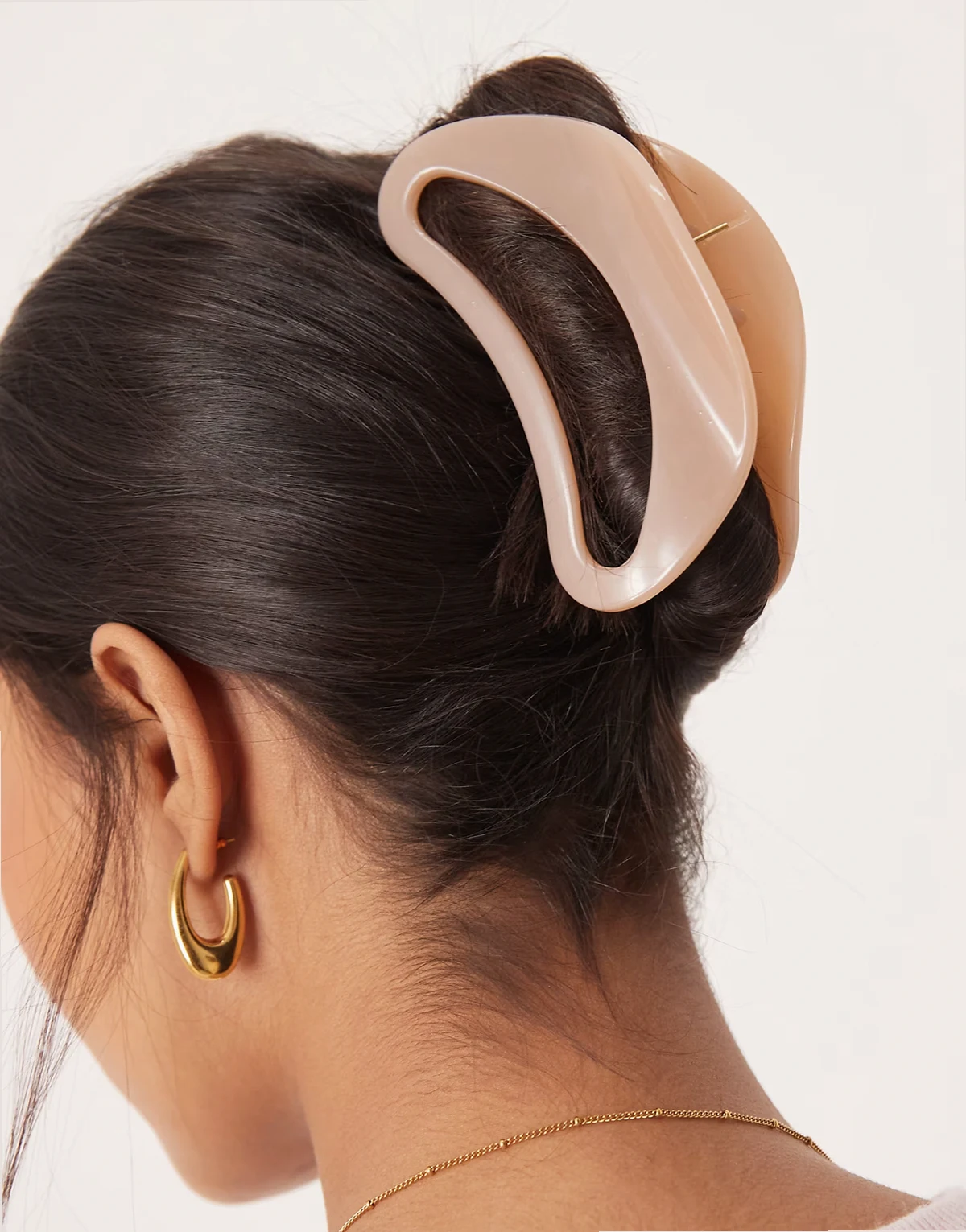 giga curve large hair claw in light brown