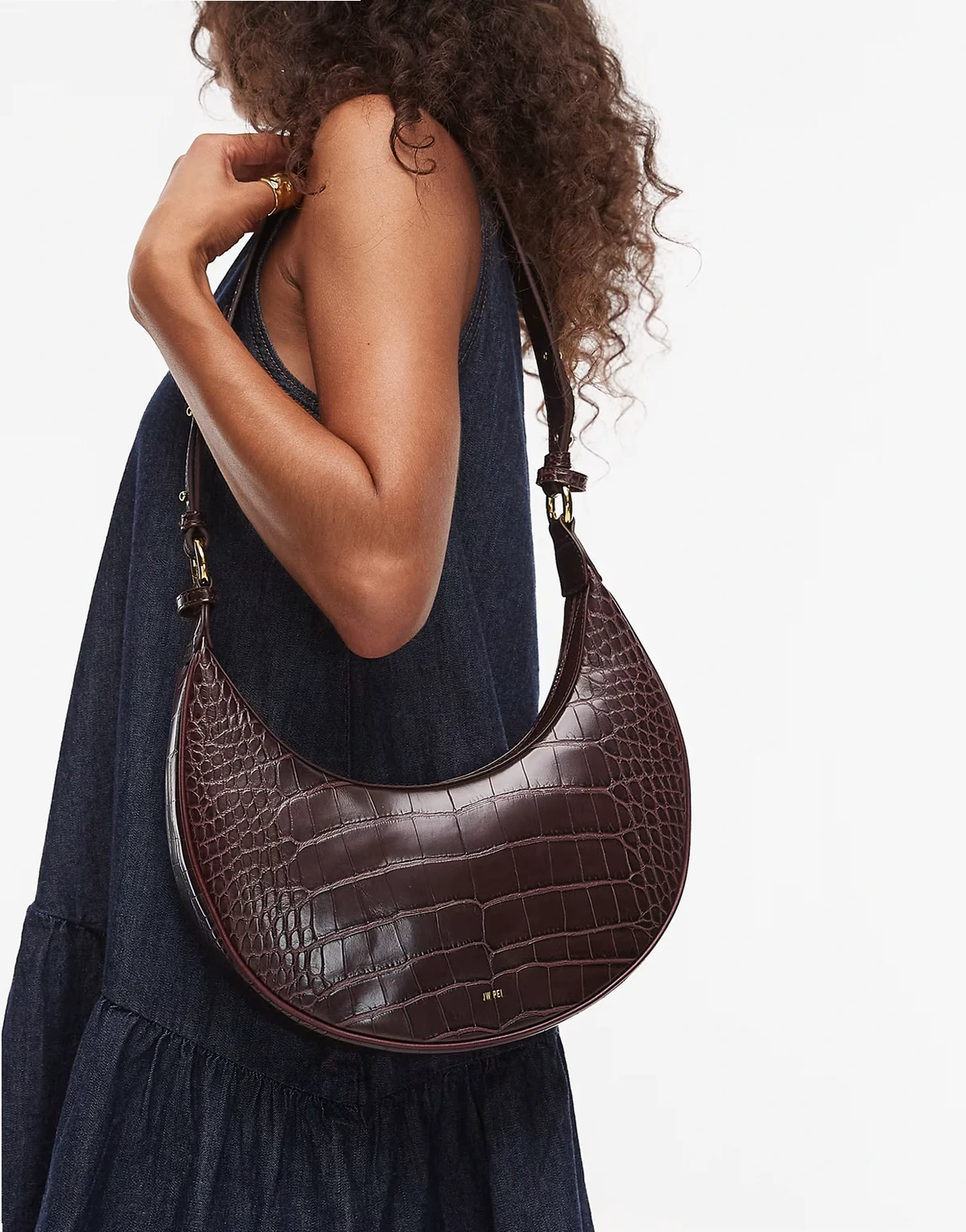 Carly crossbody saddle bag in brown croc