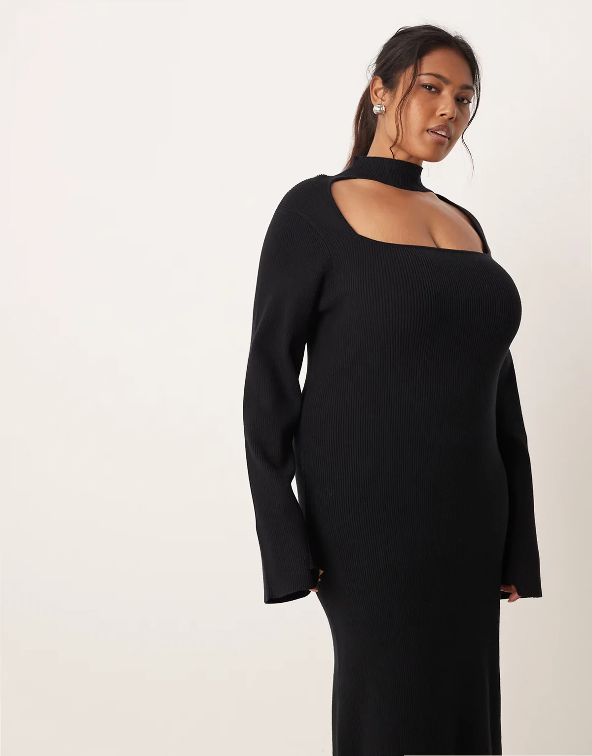 knit square neck choker detail maxi dress in black