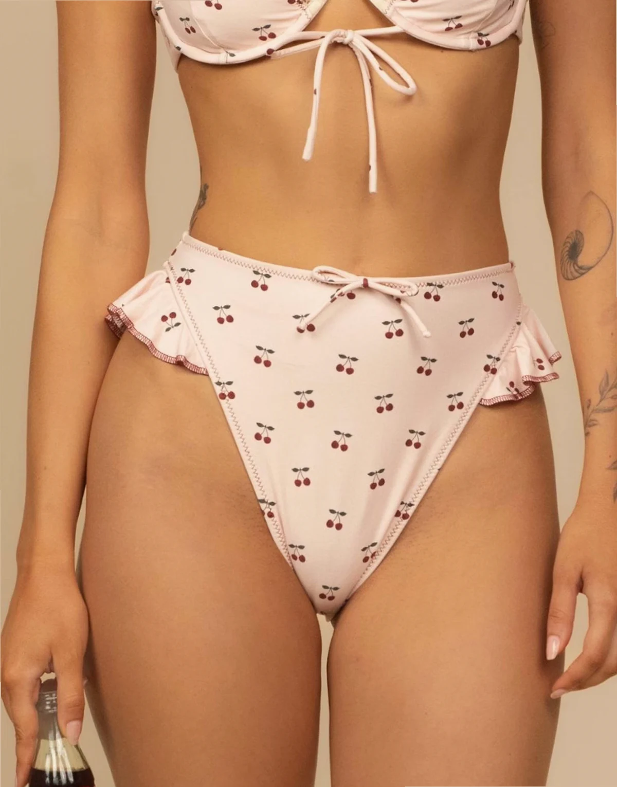 pia bikini bottom in cherries