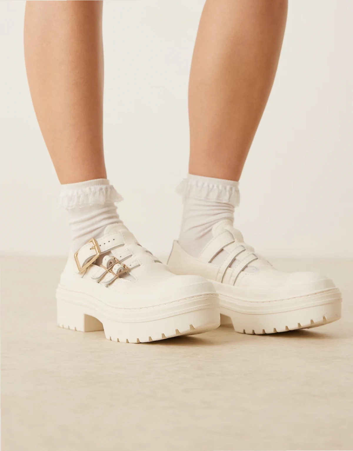 Chuck Taylor All Star Lugged Heel Mary Jane Platform in white