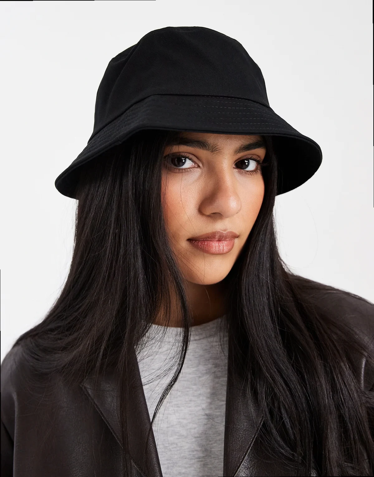 – Anglerhut aus Baumwoll-Canvas in Schwarz